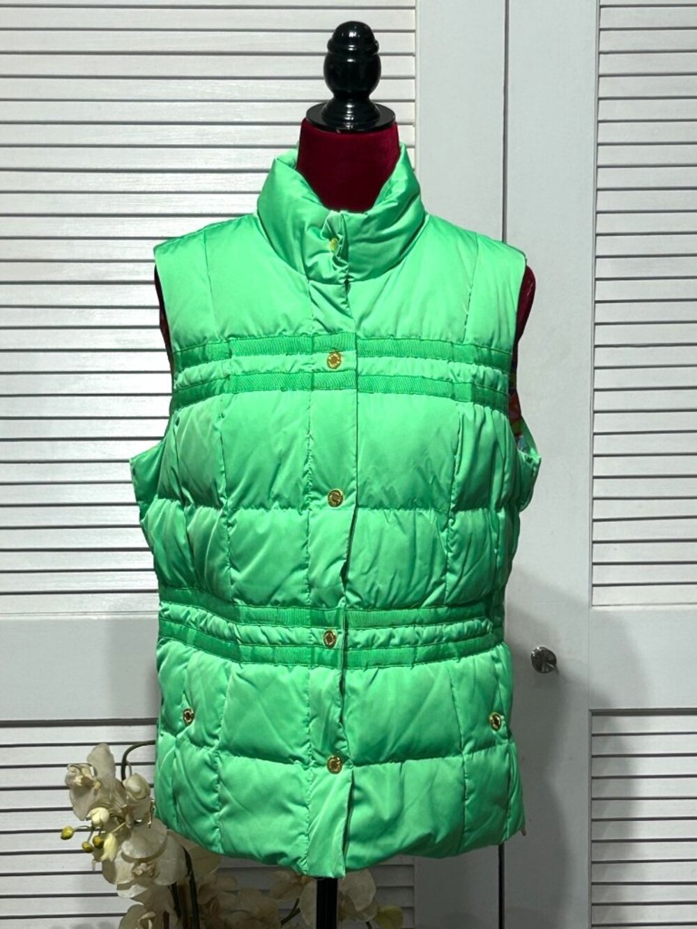 Lilly Pulitzer Kate Green Zip Snap Up Puffer Vest Preppy Gorpcore Size L 3046 - Picture 1 of 13